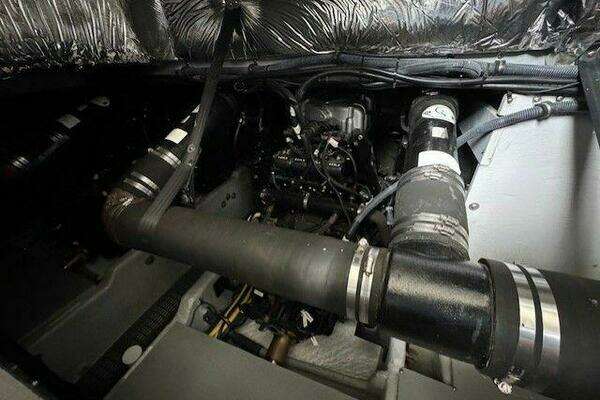 Meridian 391 Yacht For Sale