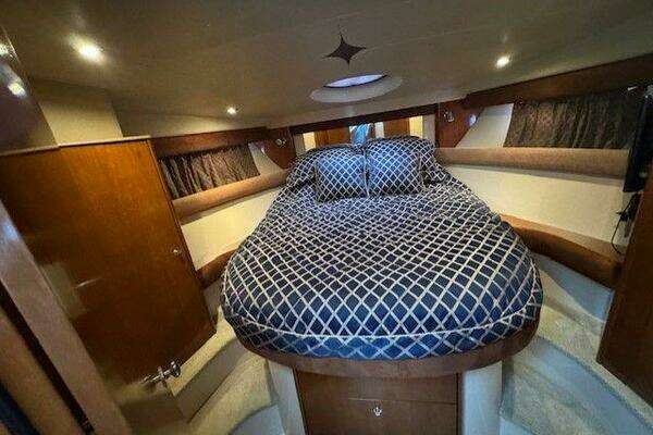 Meridian 391 Yacht For Sale