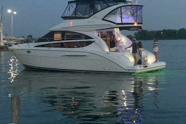 Meridian 391 Yacht For Sale