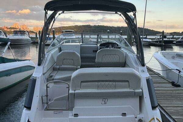 Photo of the 2021 Regal 26 Express