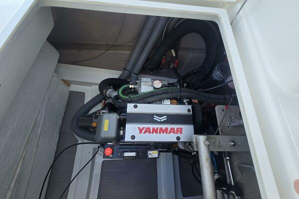 Pinnacle 40ft Bali Yacht For Sale