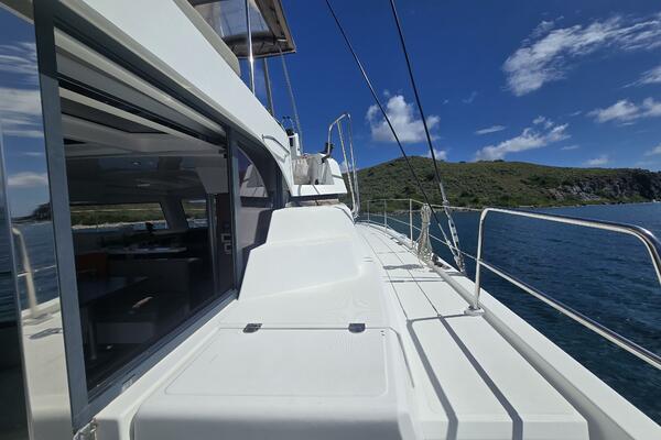 Pinnacle 40ft Bali Yacht For Sale