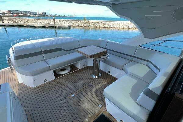 Sunseeker 60 Predator EVO Yacht For Sale