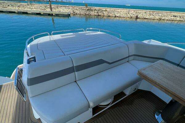 Sunseeker 60 Predator EVO Yacht For Sale