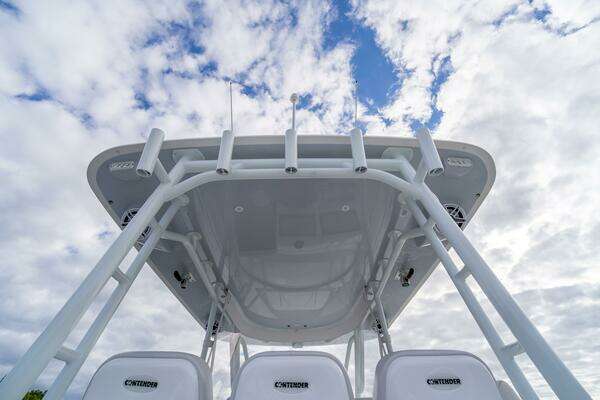 2023 Contender 39