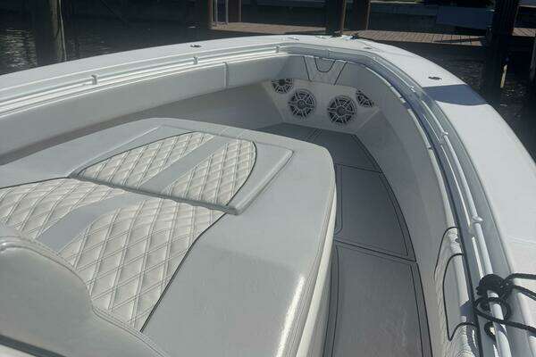 Contender 39 Fisharound Yacht For Sale