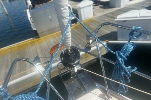 39ft Jeanneau Yacht For Sale