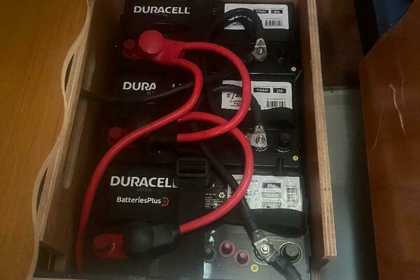 39ft Jeanneau Yacht For Sale