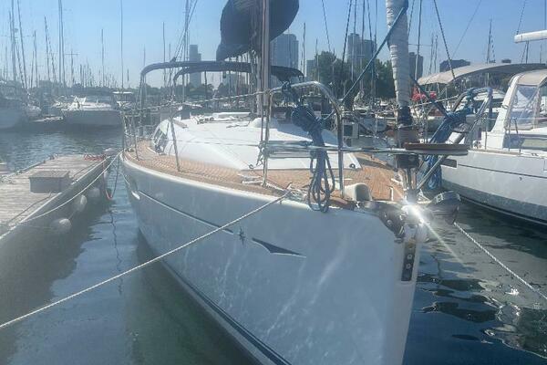39ft Jeanneau Yacht For Sale