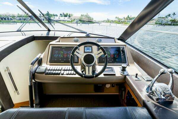 Prestige 560 Yacht For Sale