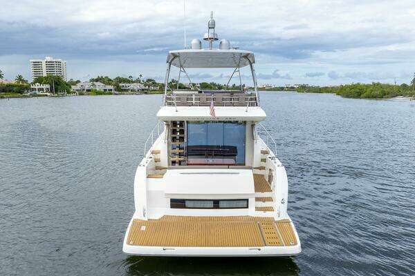 Prestige 560 Yacht For Sale