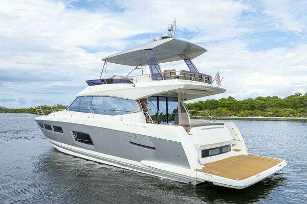 Prestige 560 Yacht For Sale