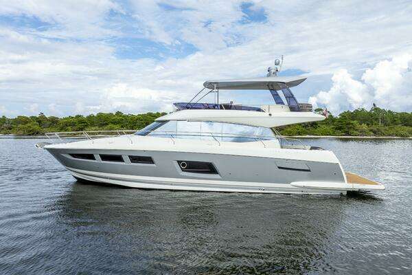 Prestige 560 Yacht For Sale