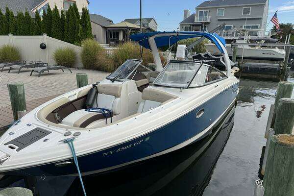 27-ft-Regal-2015-2700 Bowrider-Brick New Jersey United States yacht for sale
