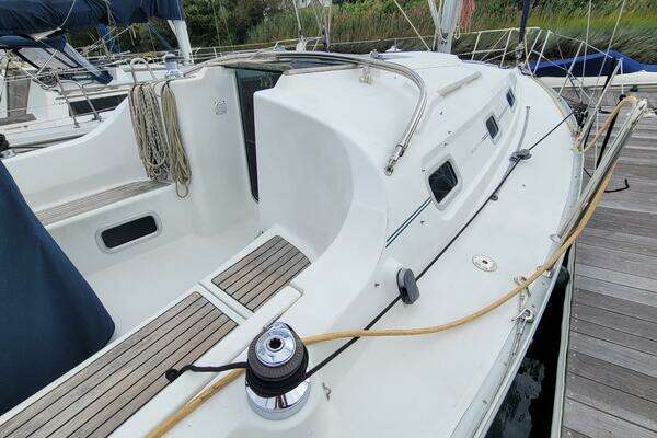 Stravaig 32ft Beneteau Yacht For Sale
