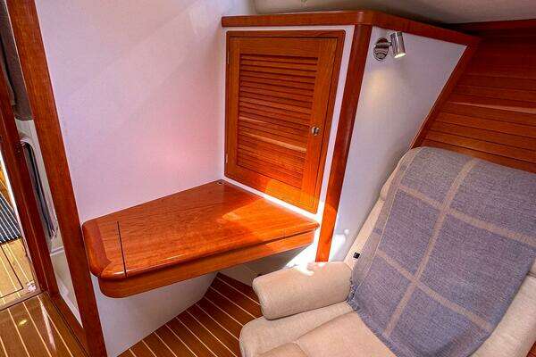 MJM 50z Yacht For Sale