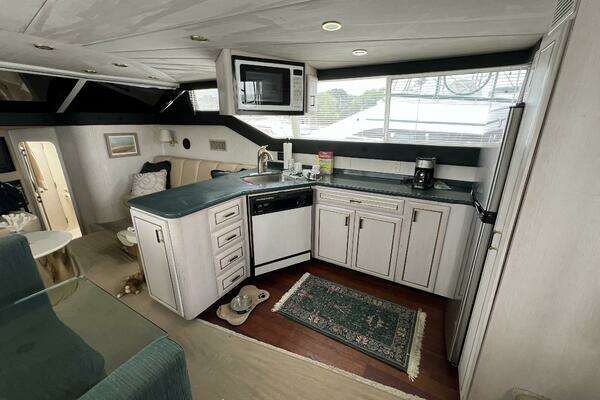 1997 Mainship 47