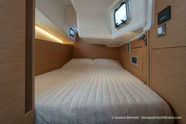 Jeanneau Sun Odyssey 410 Yacht For Sale