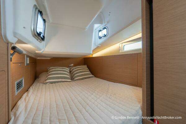 Jeanneau Sun Odyssey 410 Yacht For Sale