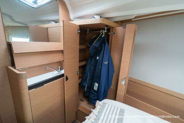 Jeanneau Sun Odyssey 410 Yacht For Sale