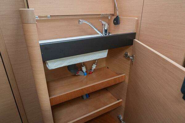 Jeanneau Sun Odyssey 410 Yacht For Sale