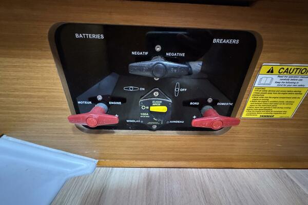 Sea Ranch II 38ft Jeanneau Yacht For Sale