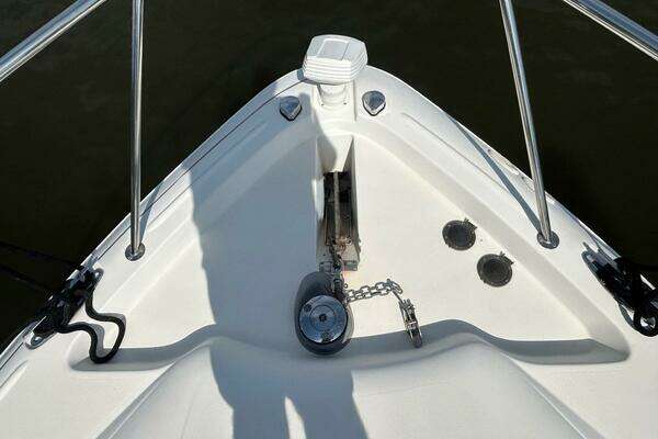 Photo of the 2001 Wellcraft 3700 Martinique