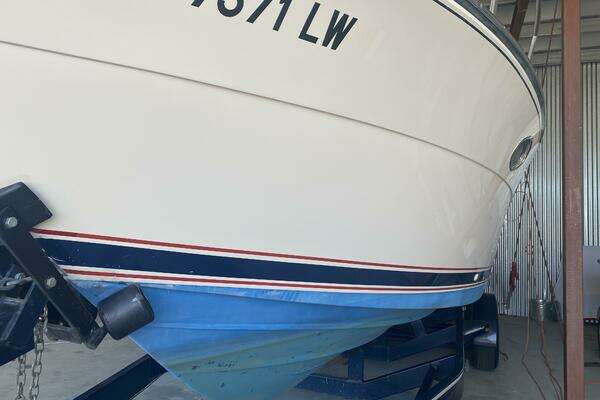 Photo of the 1985 Tiara Sport 2600 Continental