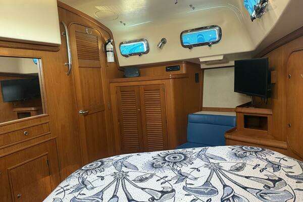 Island Packet 445 Yacht For Sale