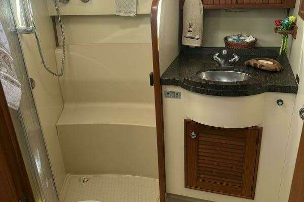 Island Packet 445 Yacht For Sale