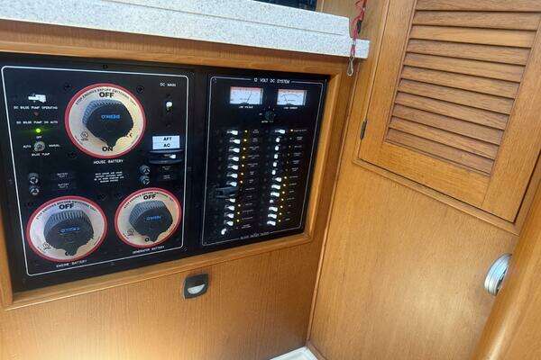 Island Packet 445 Yacht For Sale