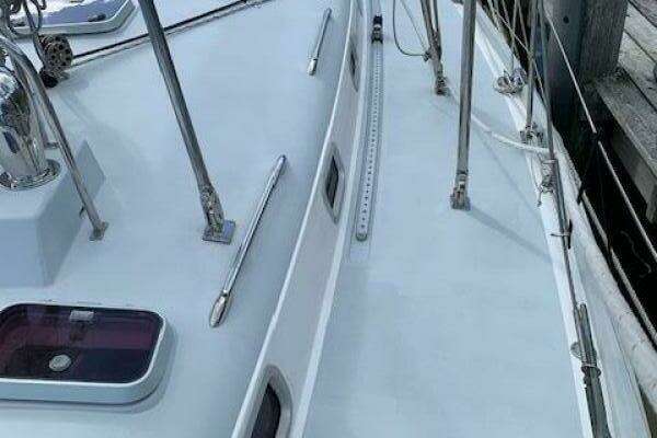 Little Harbor 51 Yacht For Sale