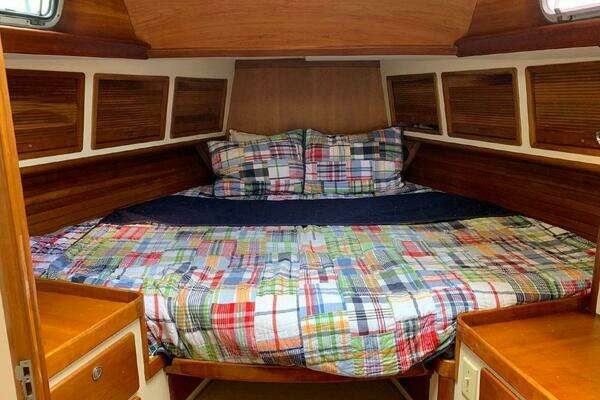 Little Harbor 51 Yacht For Sale