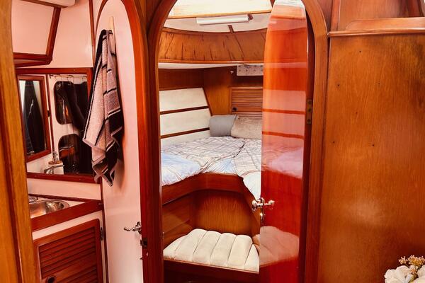 Estella 40ft Stevens Yacht For Sale