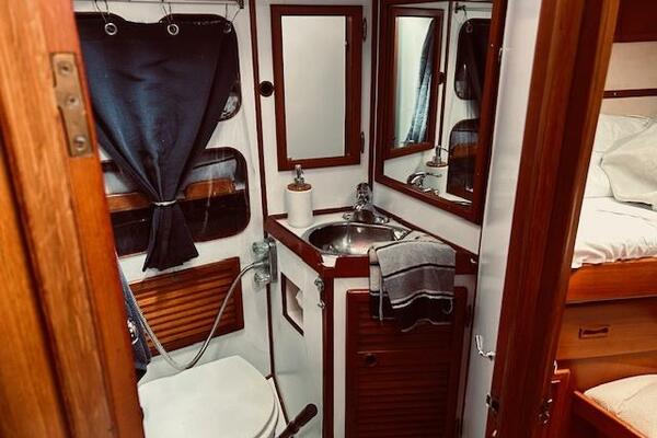 Estella 40ft Stevens Yacht For Sale