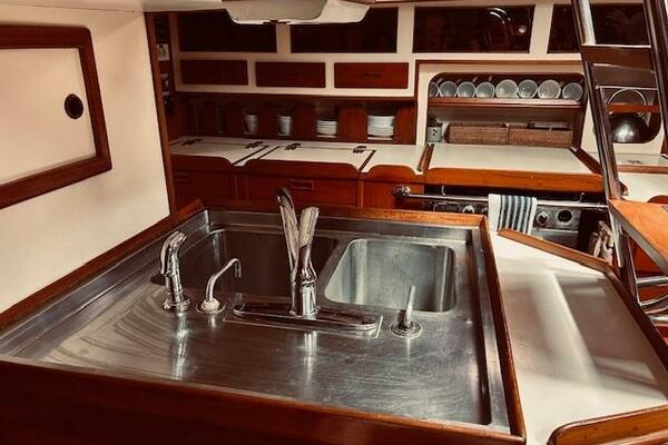 Estella 40ft Stevens Yacht For Sale