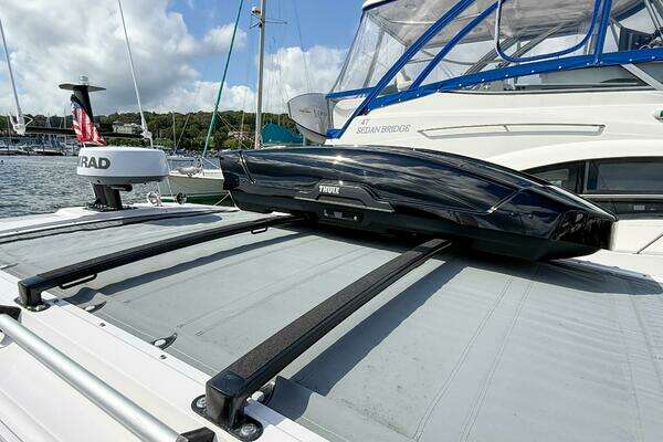 Axopar 37 XC AFT CABIN Yacht For Sale