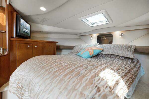 Photo of the 2011 Rampage 34 Express "Loose Screws"