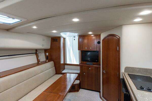 Photo of the 2011 Rampage 34 Express "Loose Screws"