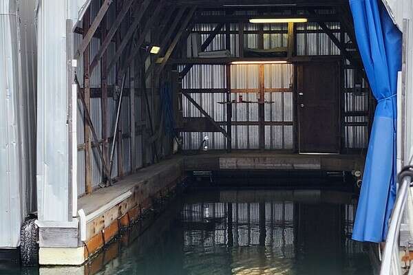 35-ft-Alumaweld-1985-Boathouse-Victoria British Columbia Canada yacht for sale