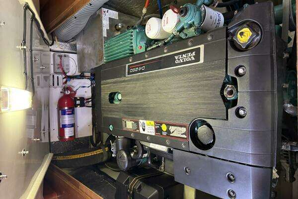 Leopard 47 PC Owners' Version Yacht For Sale