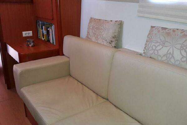 Leopard 47 PC Owners' Version Yacht For Sale