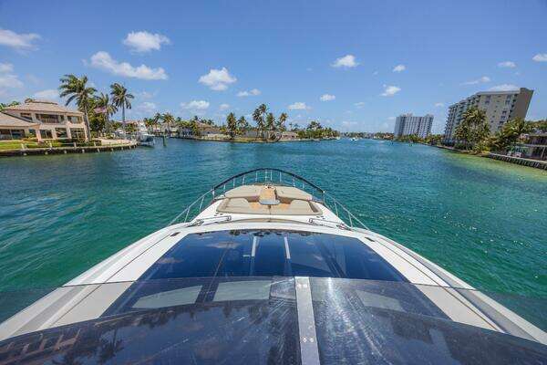 Azimut S8 Yacht For Sale