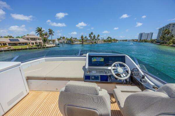 Azimut S8 Yacht For Sale