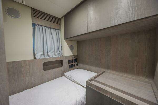 Azimut S8 Yacht For Sale