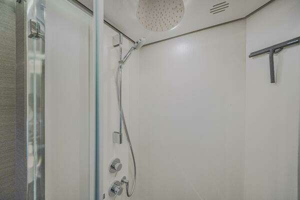 Azimut S8 Yacht For Sale