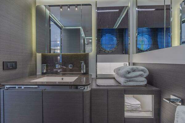 Azimut S8 Yacht For Sale