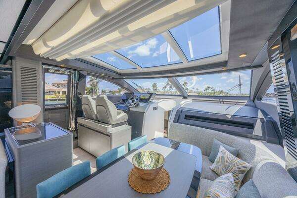 Azimut S8 Yacht For Sale
