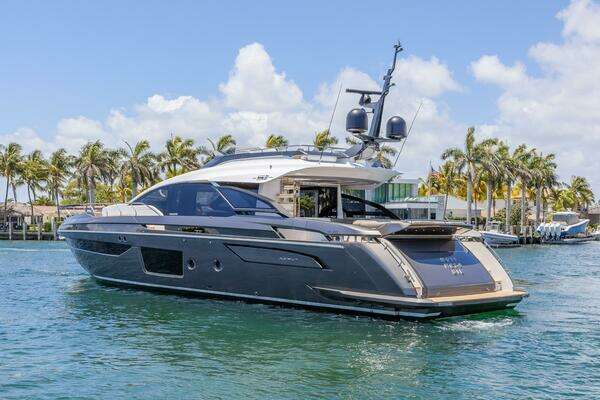 Azimut S8 Yacht For Sale