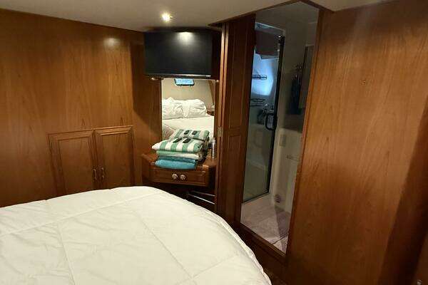 Ocean Alexander 486 Yacht For Sale